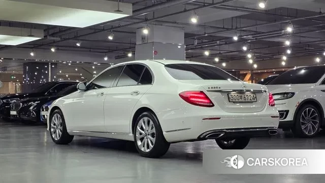 Mercedes-Benz E-Class W213 id 3703441 из Кореи 7