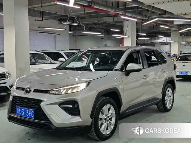 Toyota Wilanda 2023 Шампань из Китая, фото 3