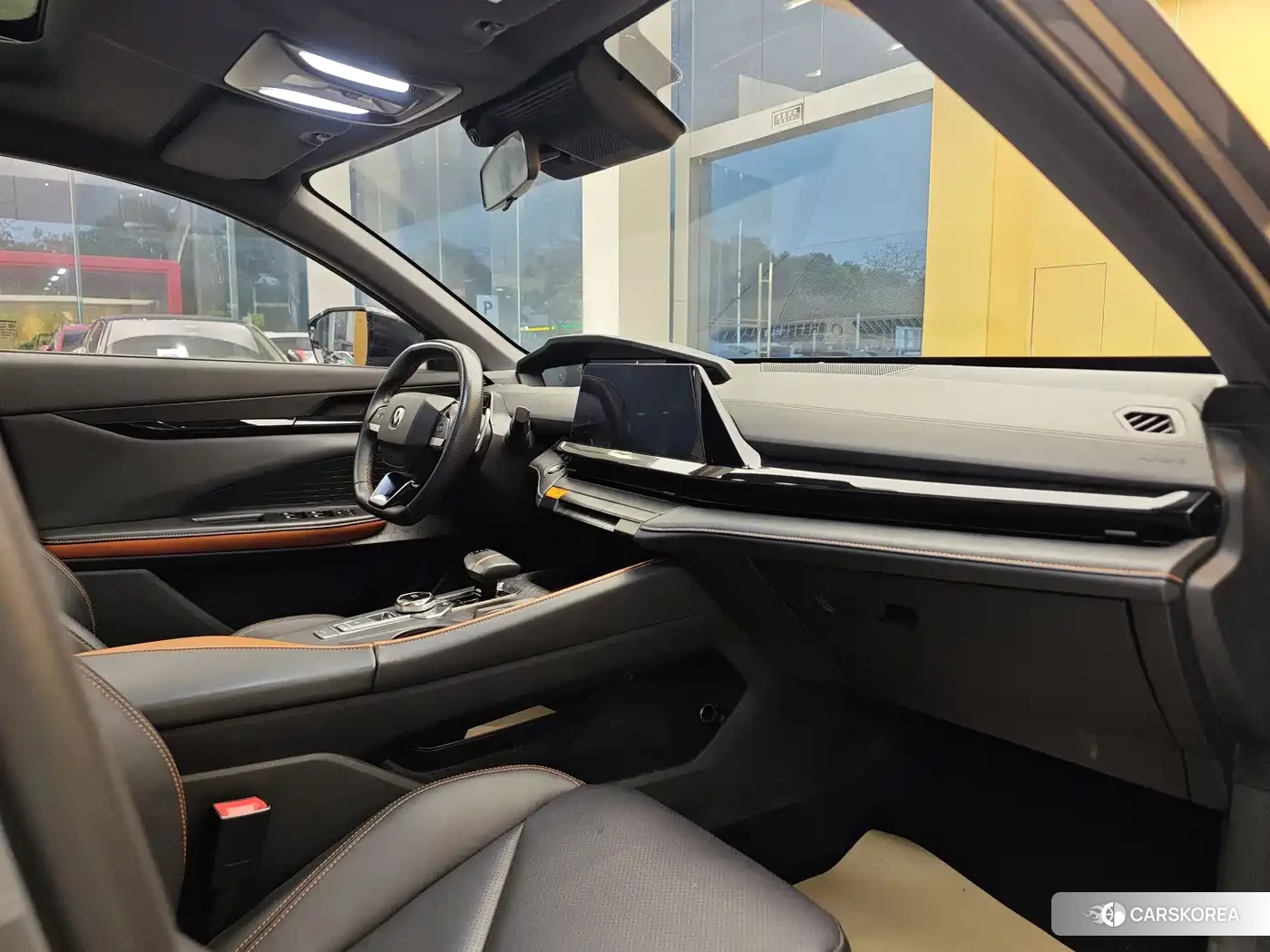 Chang'an Changan UNI-V id 4576282 из Китая 12