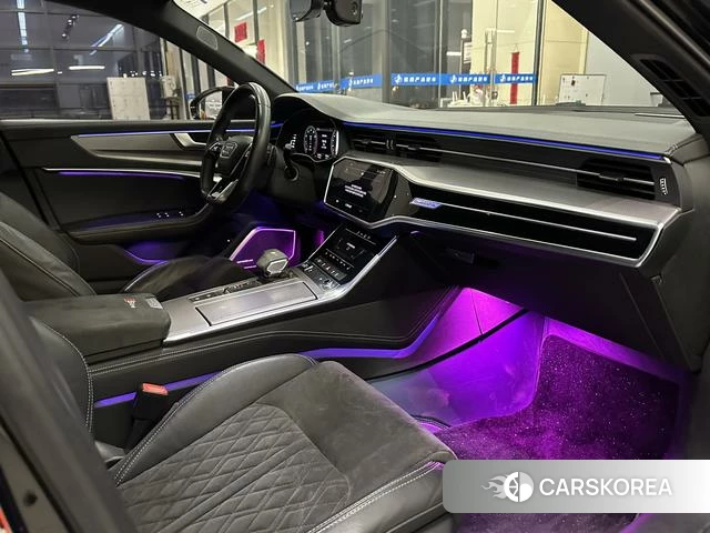 Audi A6L id 4259583 из Китая 10