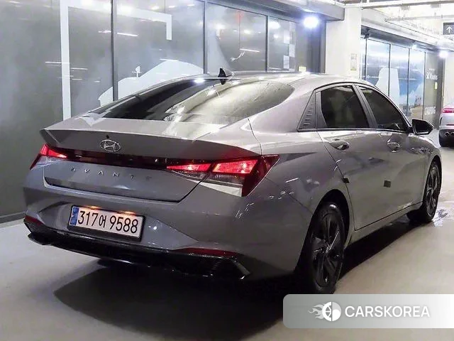 Hyundai Avante Hybrid (CN7) id 2901550 из Кореи 10