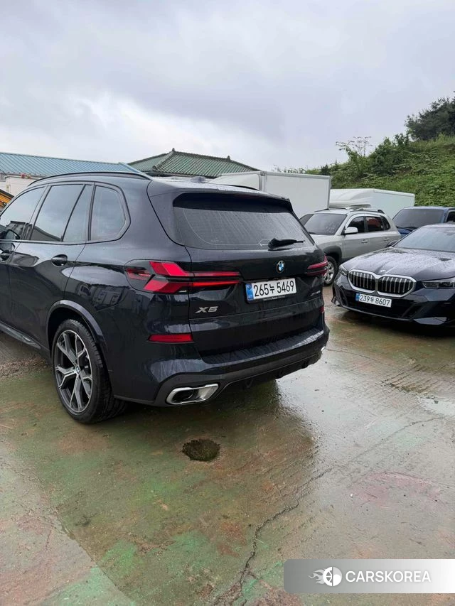 BMW X5 (G05) 2025 Черный из Кореи, фото 2