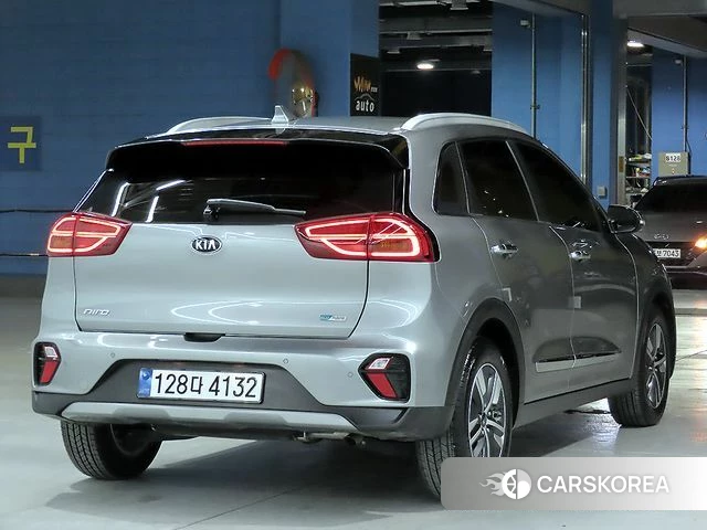 Kia The New Niro id 3820631 из Кореи 12