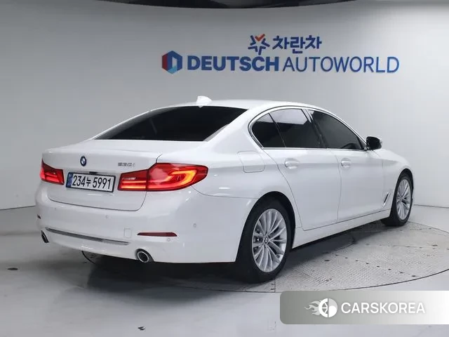 BMW 5 Series (G30) id 3567746 из Кореи 12