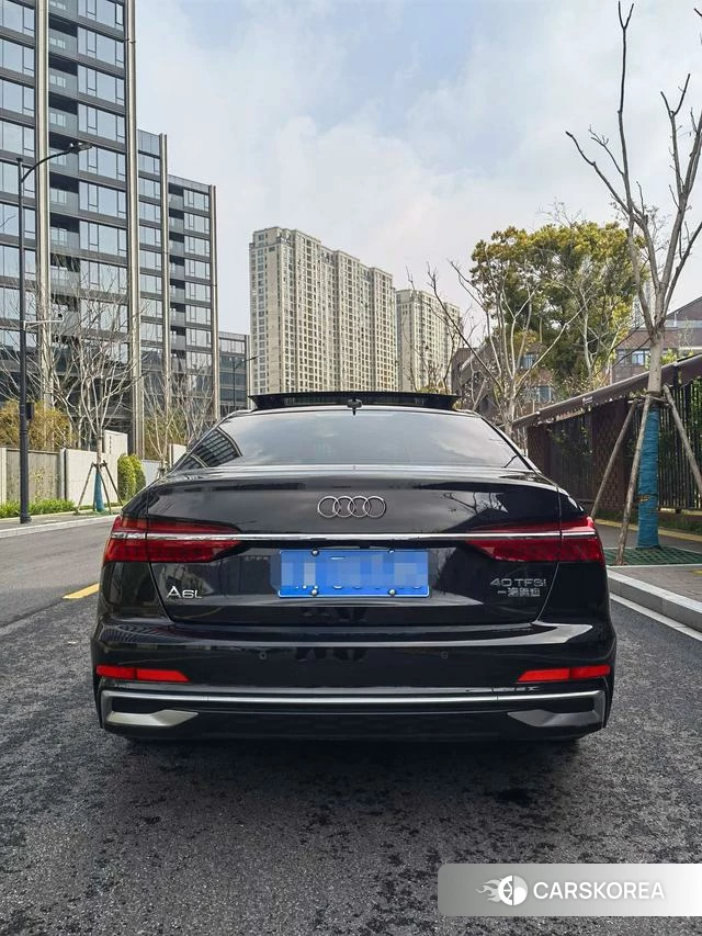 Audi A6L id 4272860 из Китая 12
