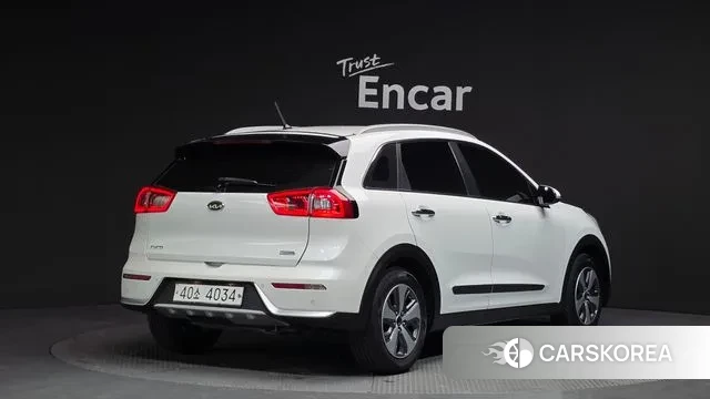 Kia Niro id 3612685 из Кореи 12