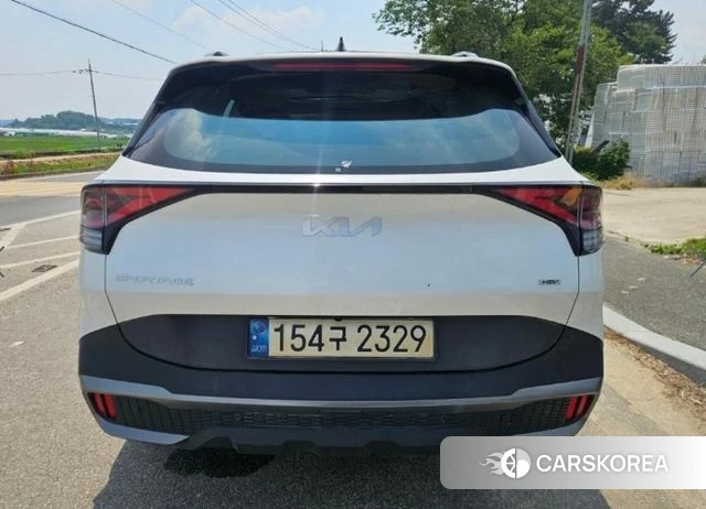 Kia Sportage 5th Generation Hybrid 2022 Белый из Кореи, фото 2