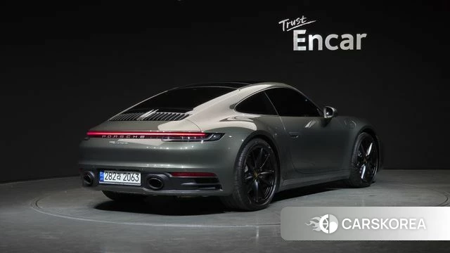 Porsche 911(992) id 3954717 из Кореи 12