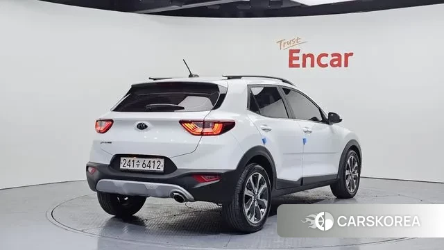 Kia Stonic id 3636793 из Кореи 12