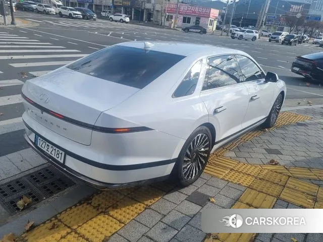 Hyundai Grandeur (GN7) id 3517095 из Кореи 11