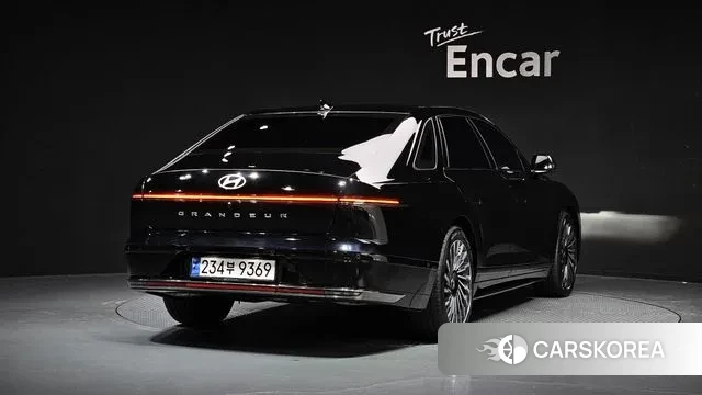 Hyundai Grandeur Hybrid (GN7) id 3507643 из Кореи 12