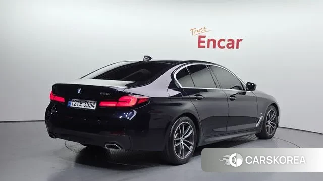 BMW 5 Series (G30) id 3740673 из Кореи 12