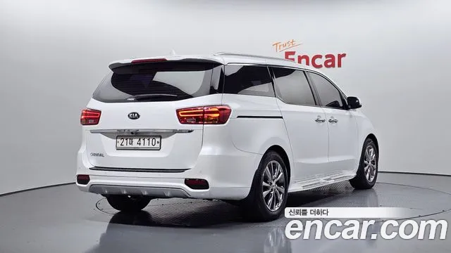 Kia The New Carnival id 2260325 из Кореи 12