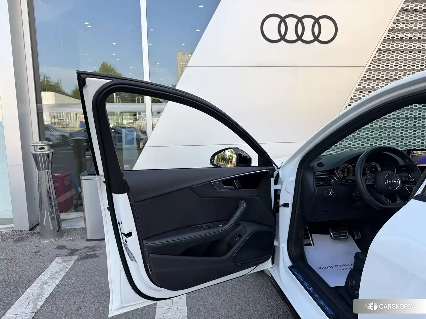 Audi A4L id 4681179 из Китая 13