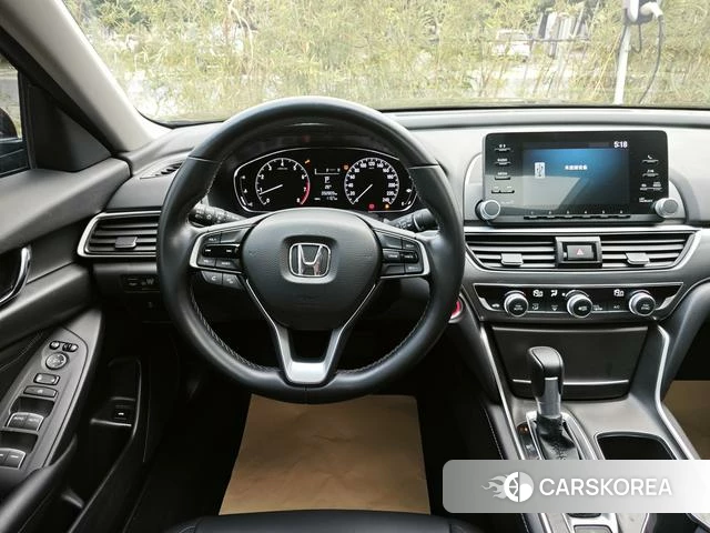 Honda Accord id 4297776 из Китая 9