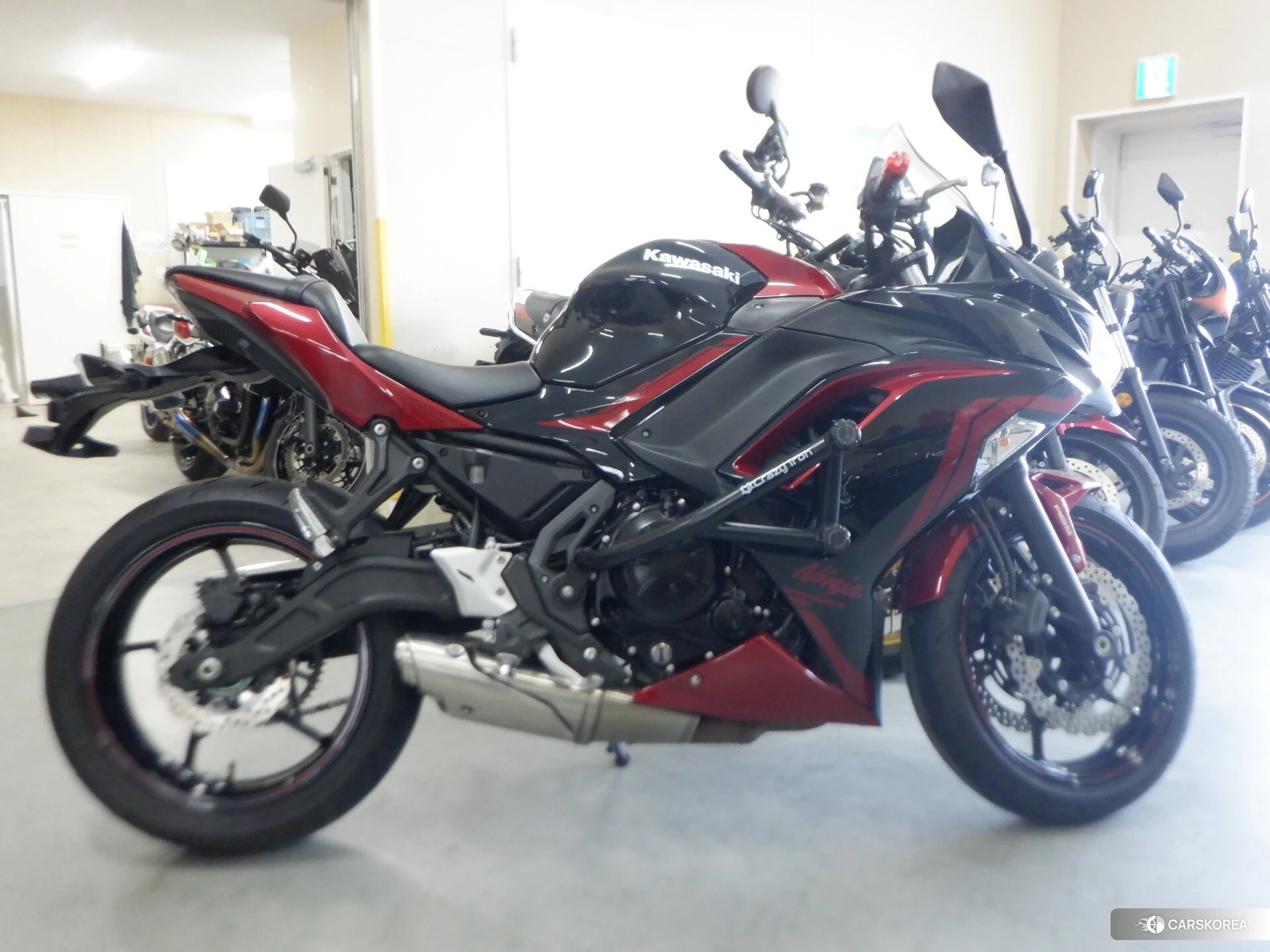 Проданный Kawasaki NINJA 650 ABS id 4237935 из Японии, фото 3