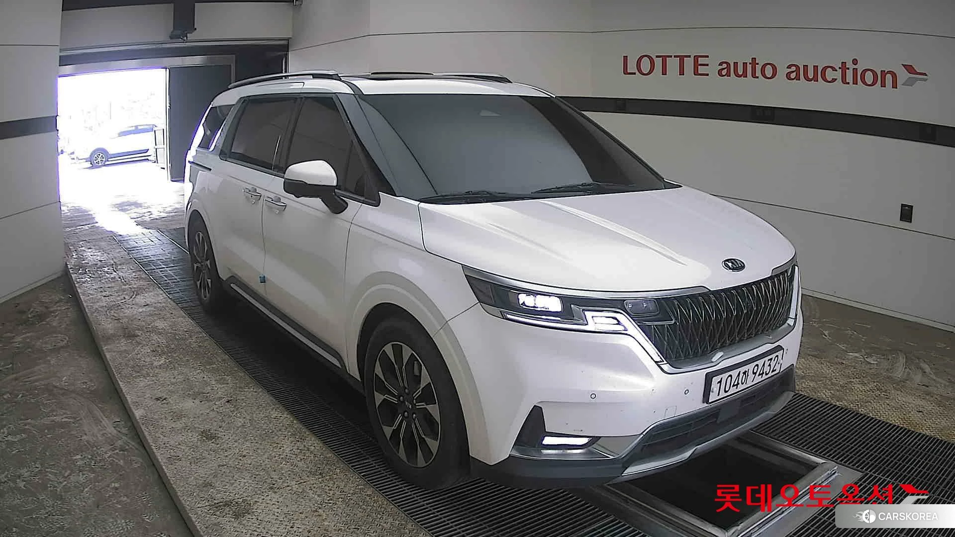 Kia Carnival id 3869393 из Кореи 12