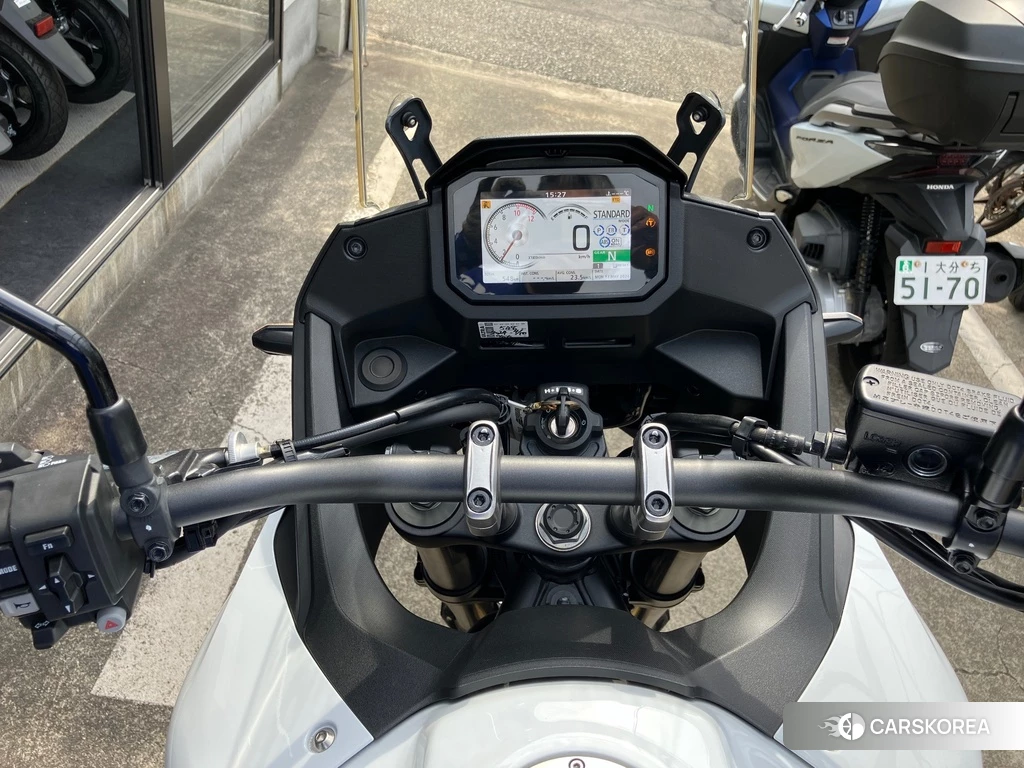 Проданный Honda TRANSALP XL750 2023 из Японии, фото 2