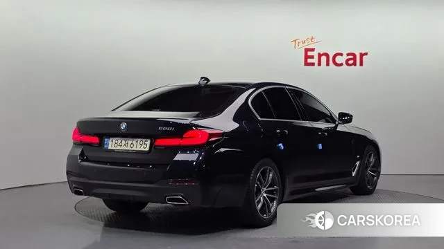 BMW 5 Series (G30) id 3740155 из Кореи 12