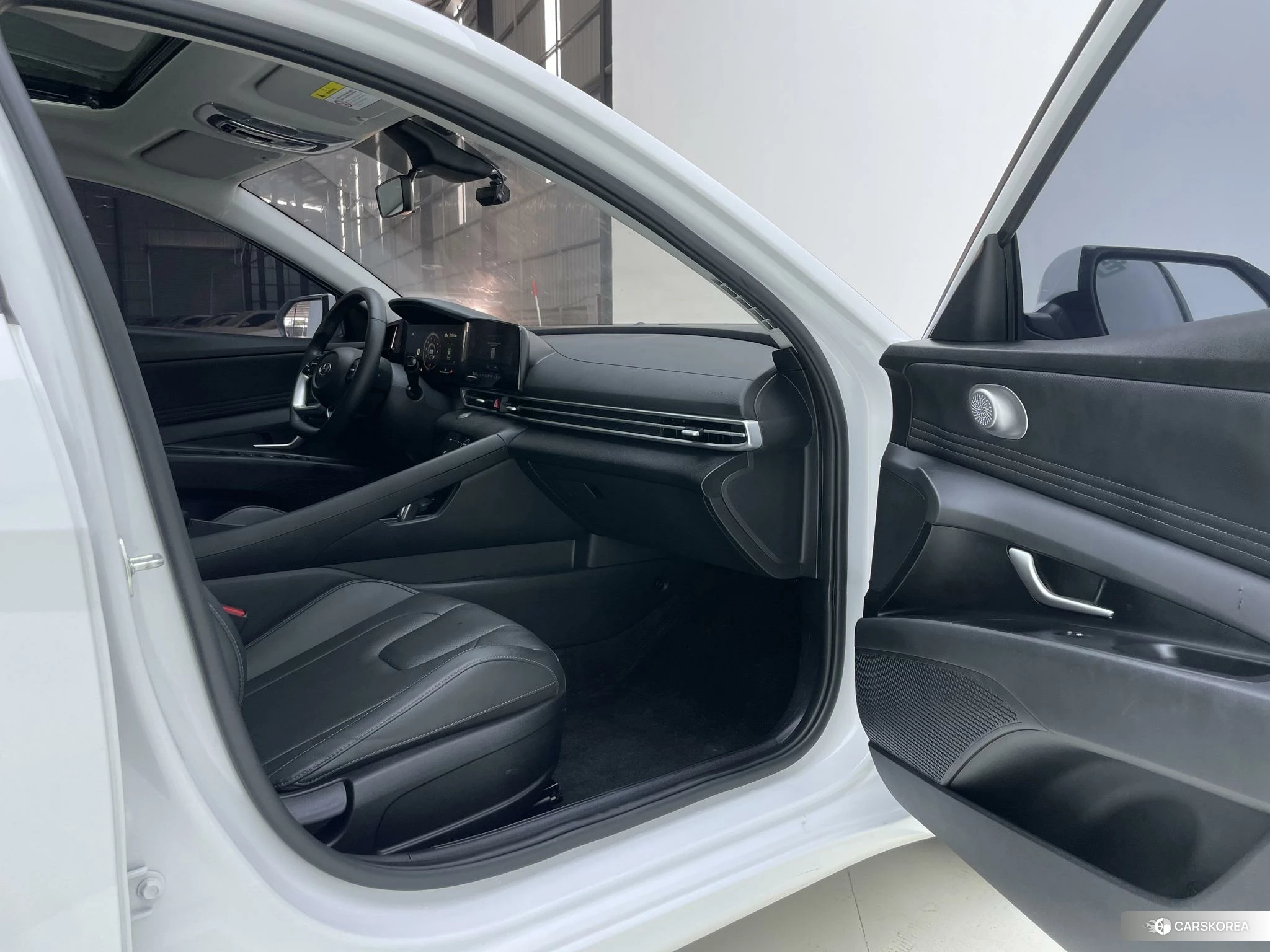 Hyundai Elantra id 4454719 из Китая 12
