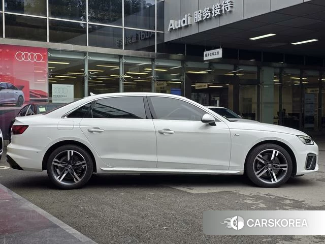 Audi A4L id 4260340 из Китая 12