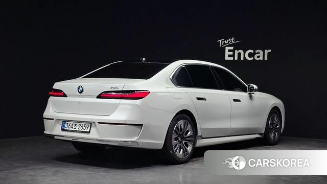 BMW 7 Series (G70) id 4613363 из Кореи 12