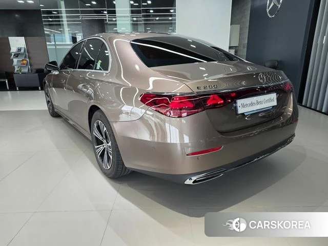 Mercedes-Benz E-Class W214 id 4635106 из Кореи 12