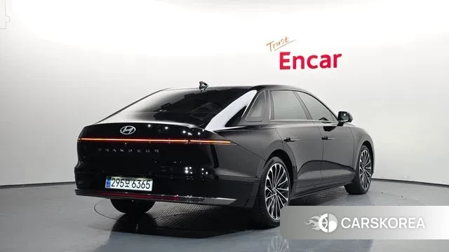 Hyundai Grandeur (GN7) id 3538951 из Кореи 12