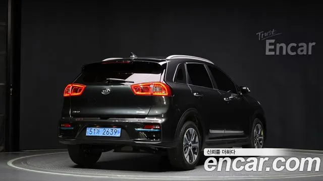 Kia Niro EV id 2812432 из Кореи 12