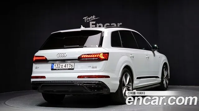 Audi Q7 (4M) id 2737455 из Кореи 12