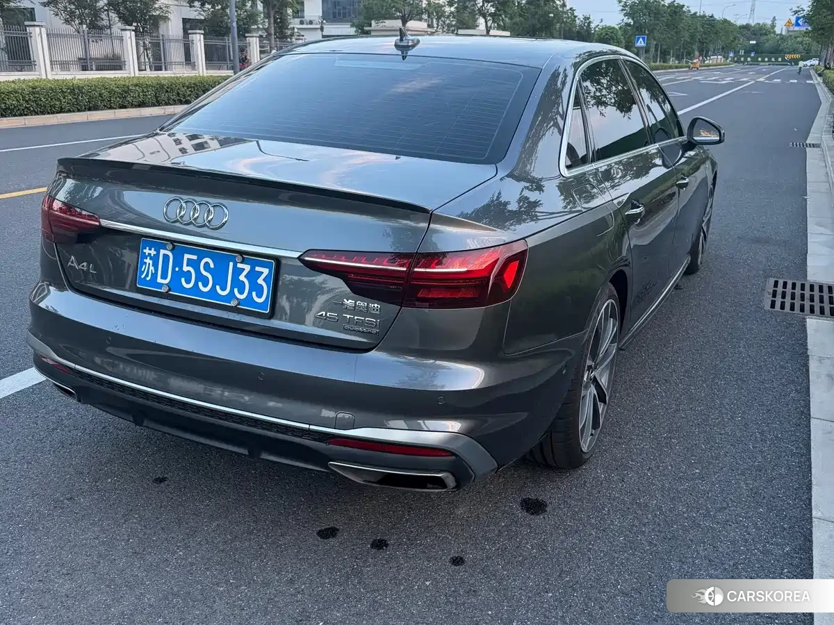 Audi A4L id 4655243 из Китая 7
