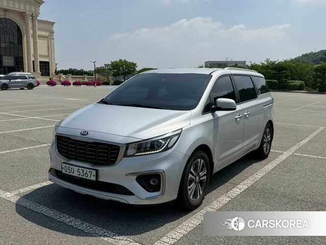 Kia The New Carnival id 4448082 из Кореи 12