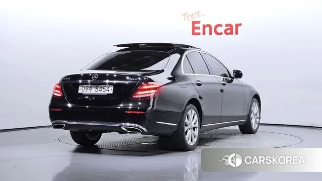 Mercedes-Benz E-Class W213 id 3055301 из Кореи 12