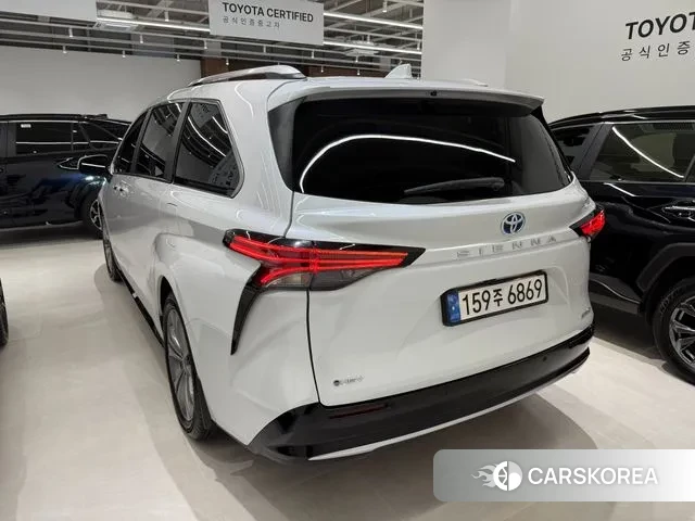 Toyota Sienna 4th Generation 2025 Белый из Кореи, фото 6