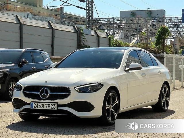 Mercedes-Benz C-Class W206 2023 Белый из Кореи, фото 2