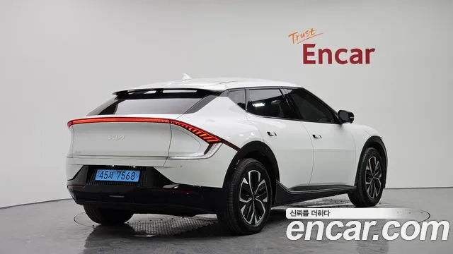 Kia EV6 id 2920993 из Кореи 12