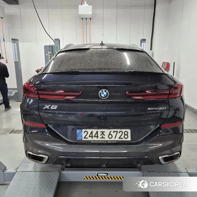 BMW X6 (G06) 2022 Черный из Кореи, фото 2