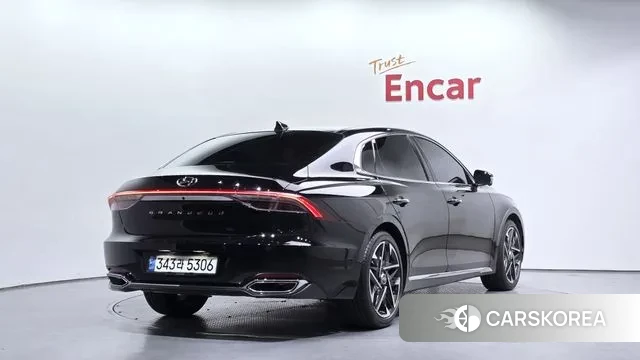 Hyundai The New Grandeur IG id 3367632 из Кореи 12