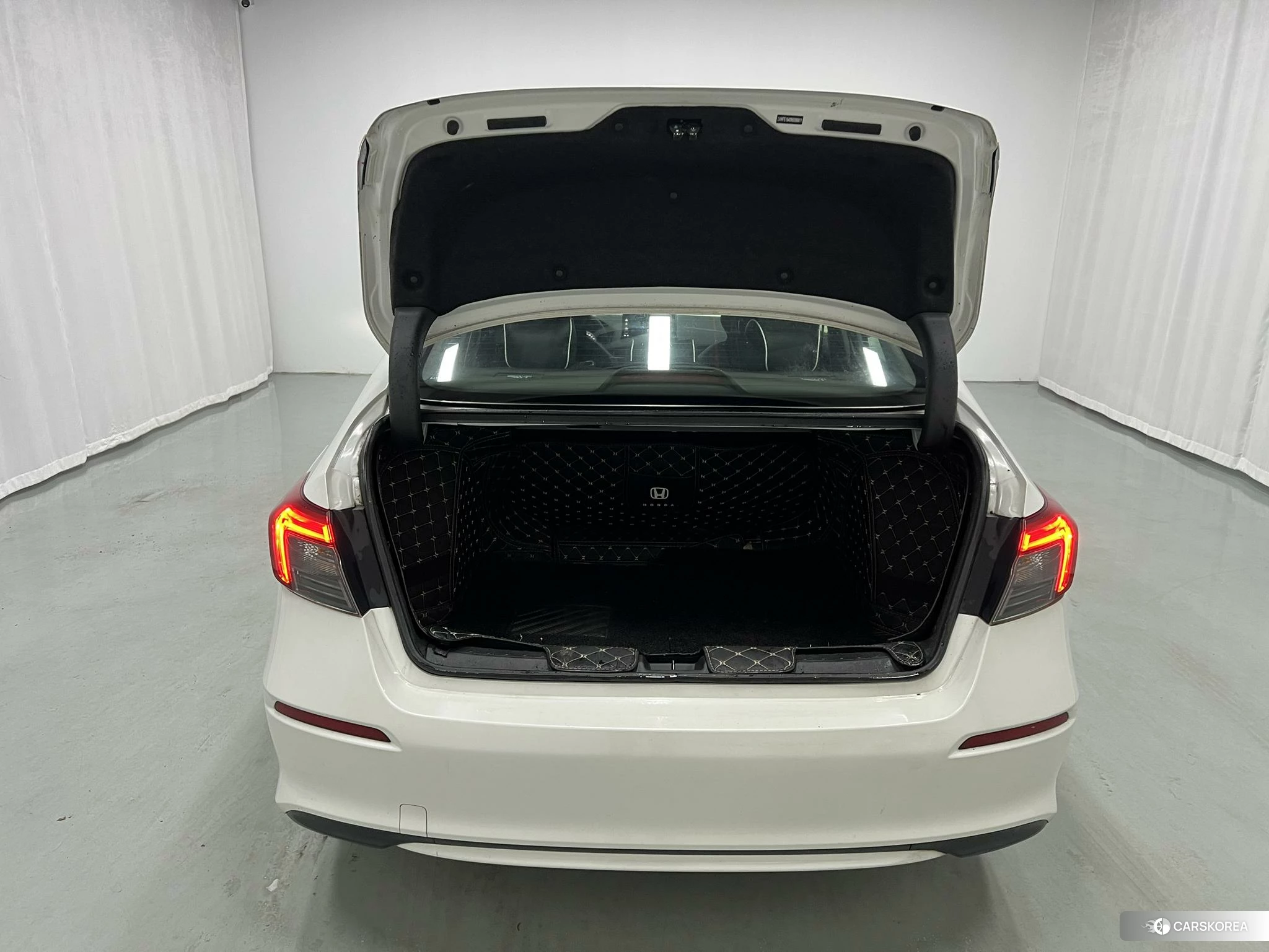 Honda Civic id 4419278 из Китая 12