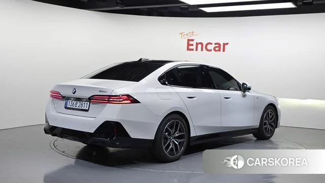 BMW 5 Series (G60) id 4266230 из Кореи 12