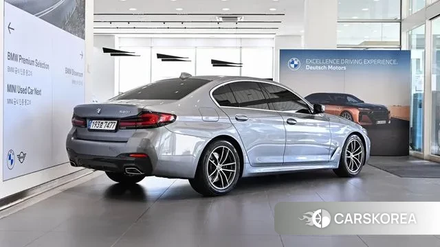 BMW 5 Series (G30) id 3639504 из Кореи 12