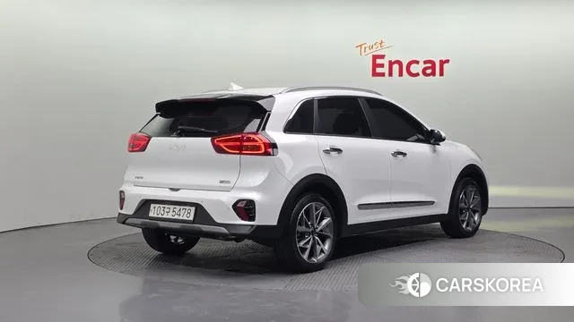 Kia The New Niro id 3759629 из Кореи 12