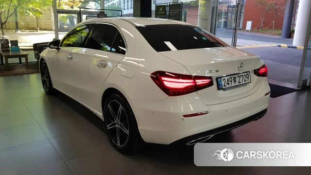 Mercedes-Benz A-Class W177 id 4360303 из Кореи 9