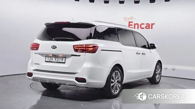 Kia The New Carnival id 3429214 из Кореи 12