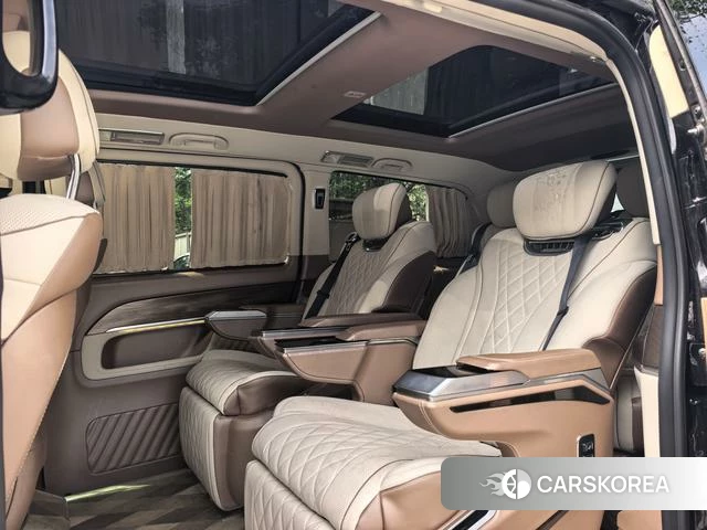 Mercedes-Benz V-class 2022 Черный из Китая, фото 2