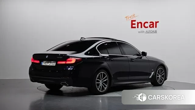 BMW 5 Series (G30) id 3422096 из Кореи 12