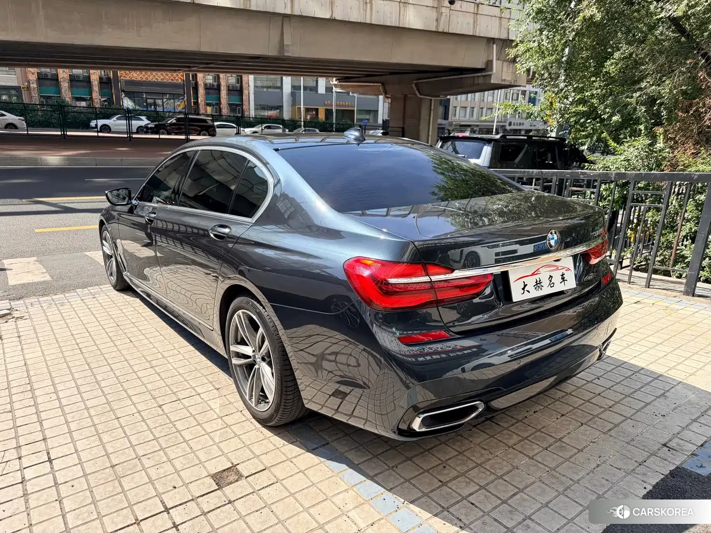BMW 7 series 2018 Silver/gray из Китая, фото 2
