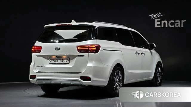 Kia The New Carnival id 3853306 из Кореи 12