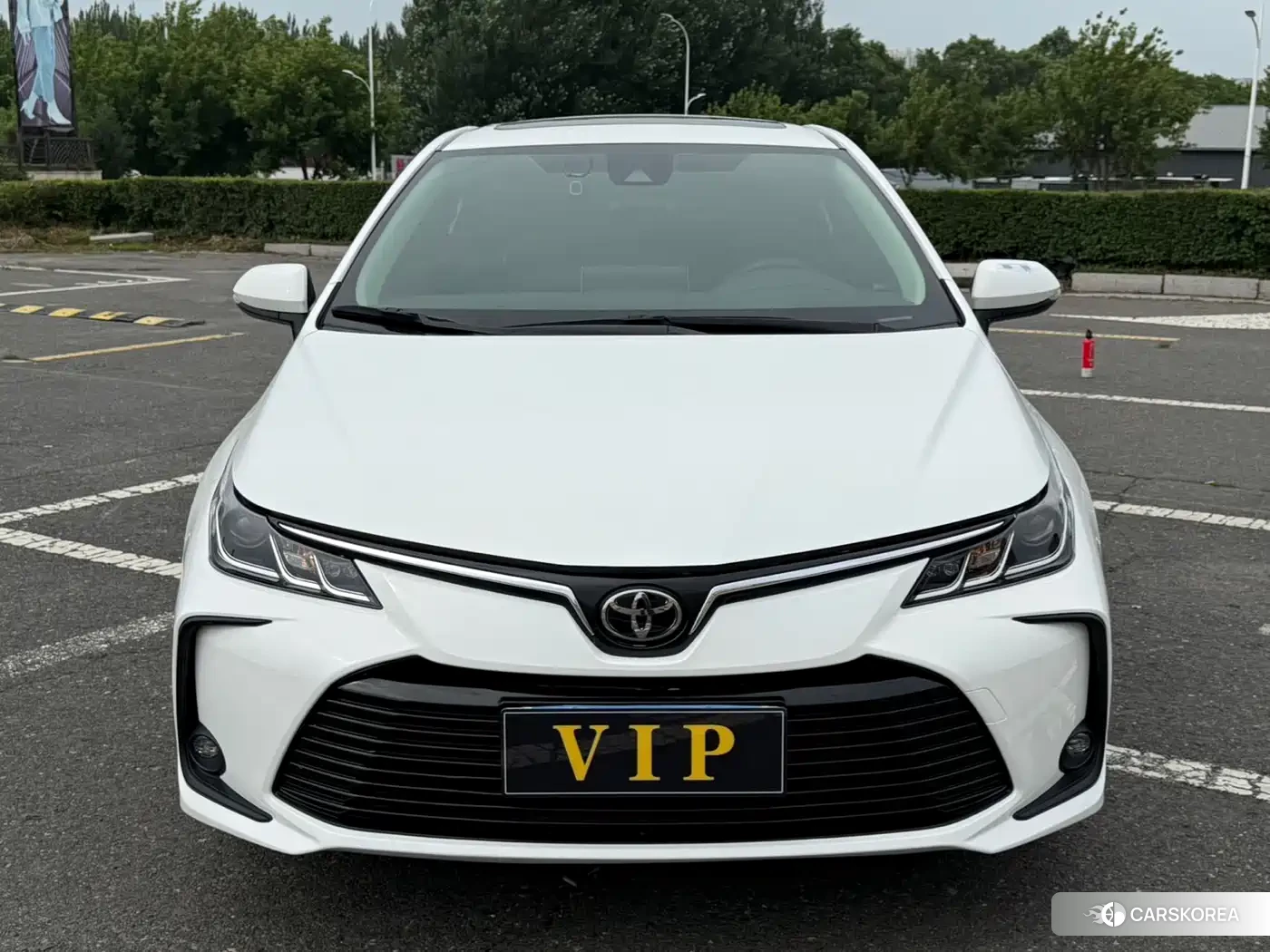 Toyota Corolla id 4679574 из Китая 10
