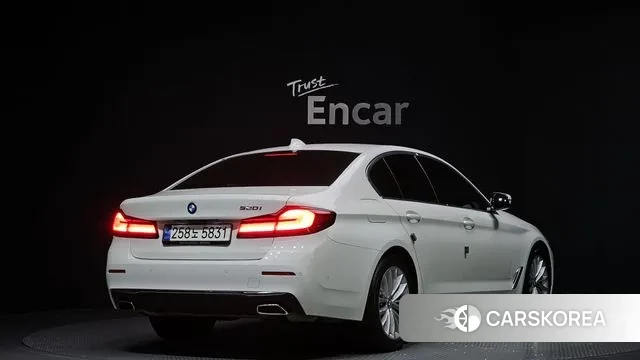 BMW 5 Series (G30) id 3028034 из Кореи 12